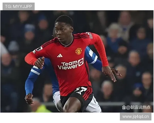 罗马诺曝曼联冬窗推进梅努续约